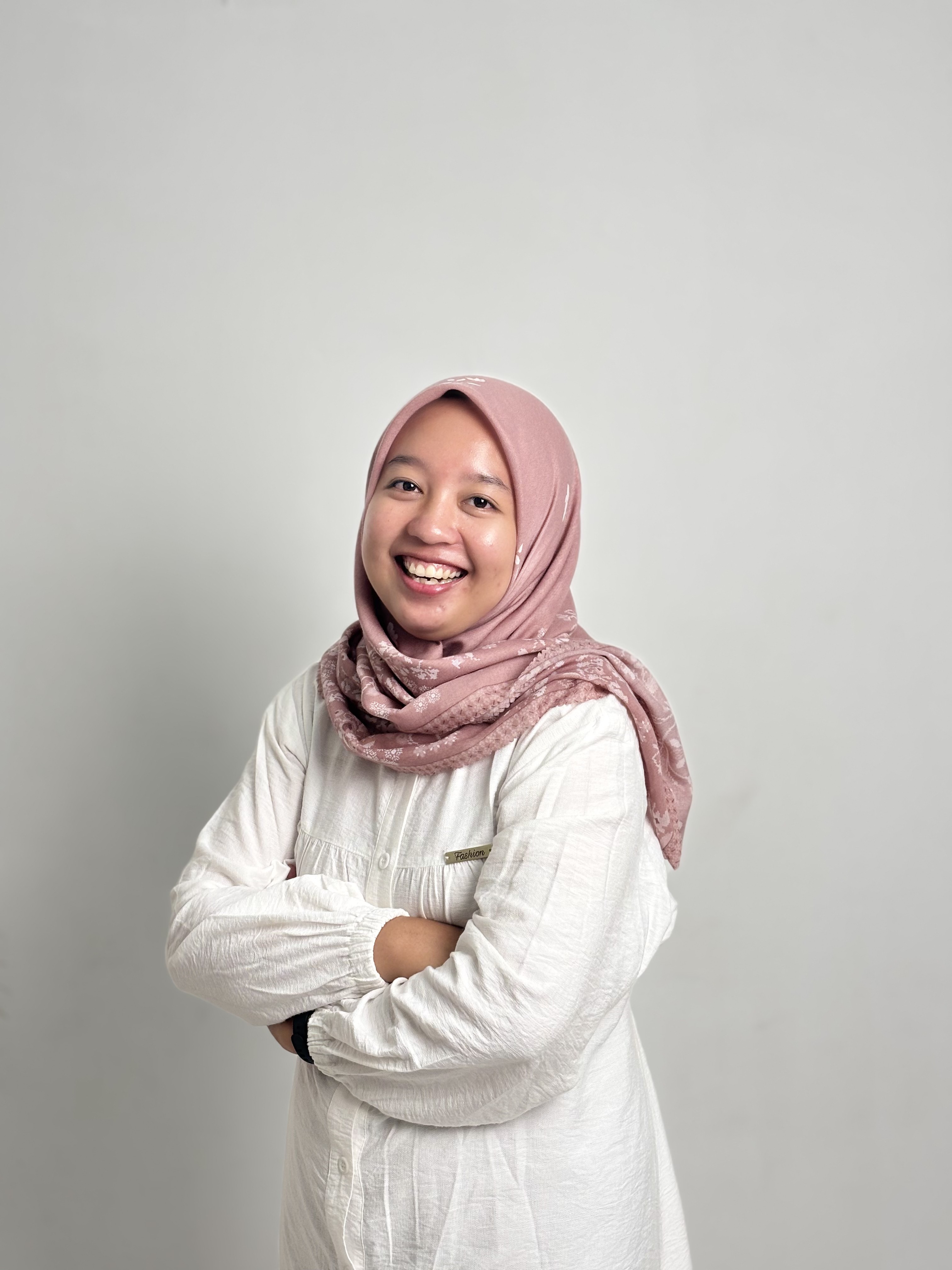 Ika Rahayu — Finance Specialist